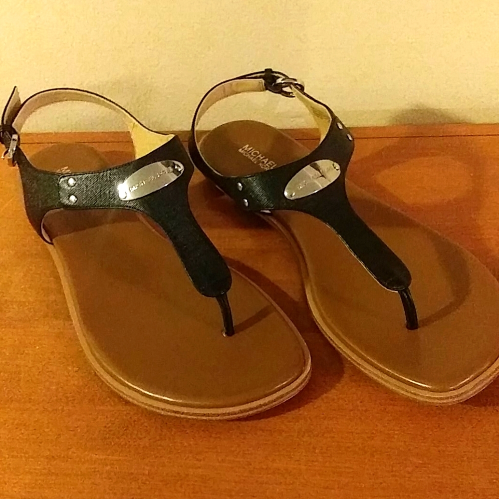 Michael Kors Logo Plate Leather Sandals